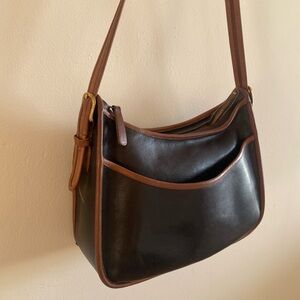 Vintage Coach Two-Tone Black-Tan Classic Hobo Spectator (6855)